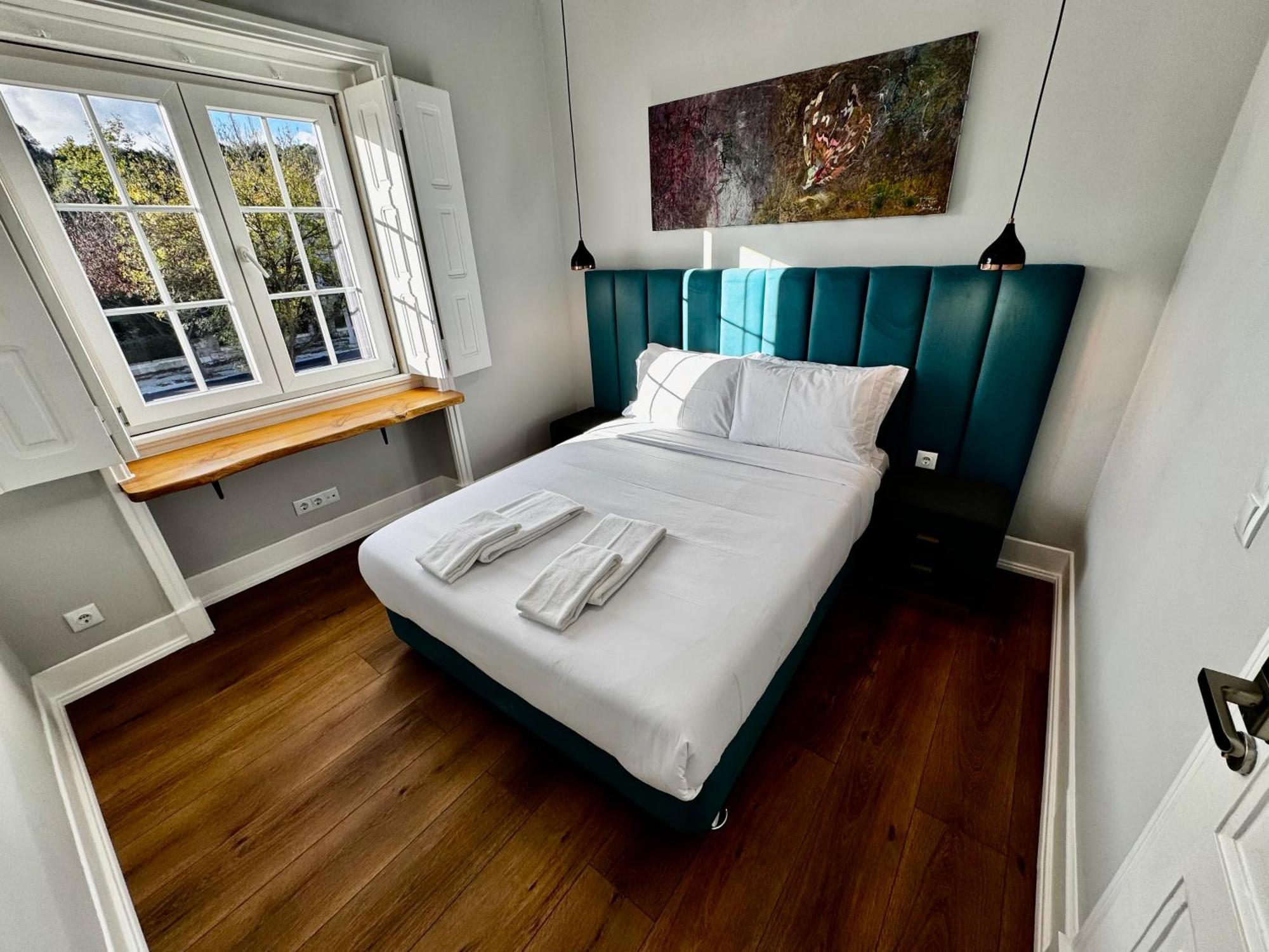 Relax And Explore Lisbon Suites And Rooms Exterior photo