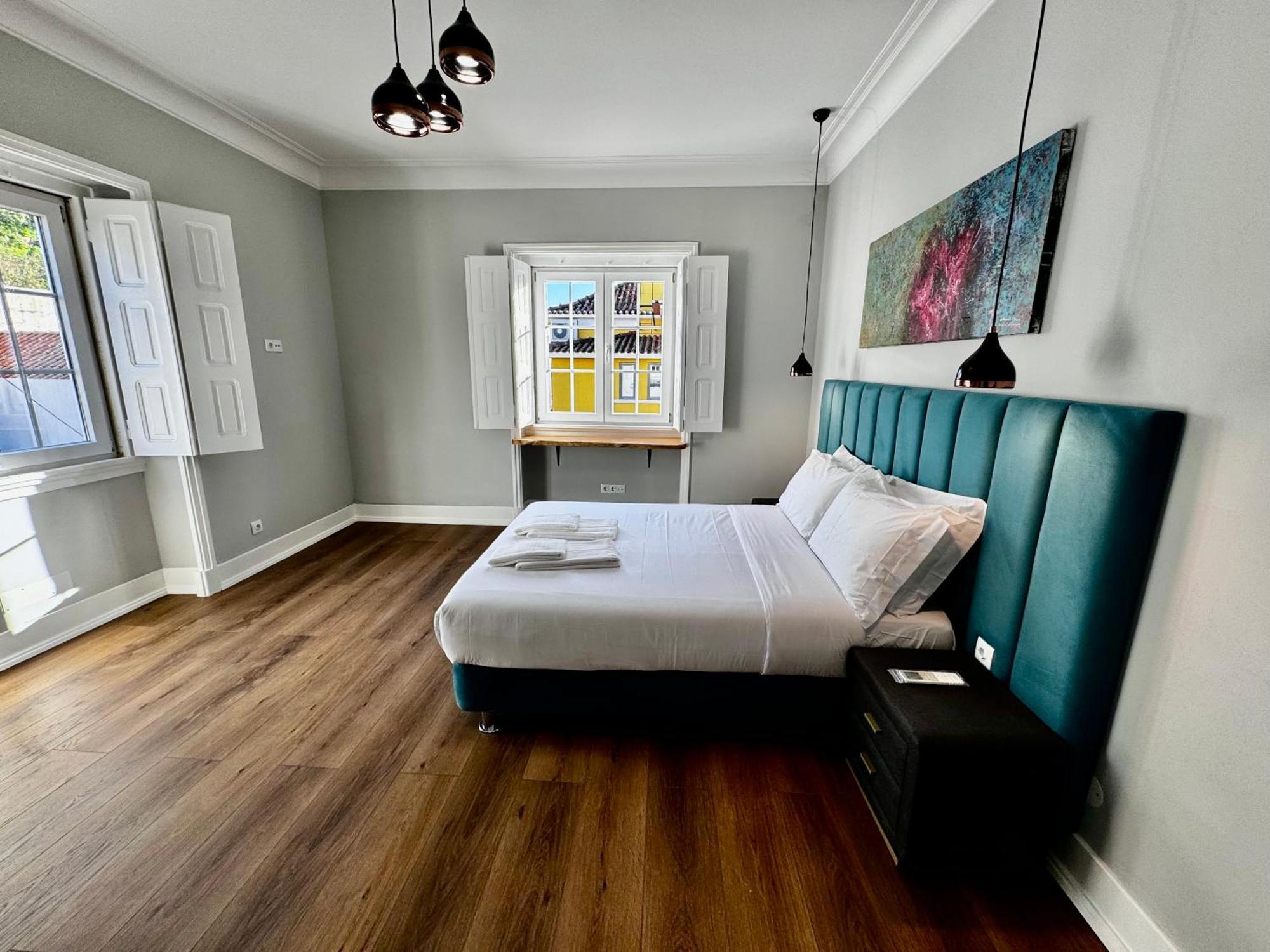 Relax And Explore Lisbon Suites And Rooms Exterior photo