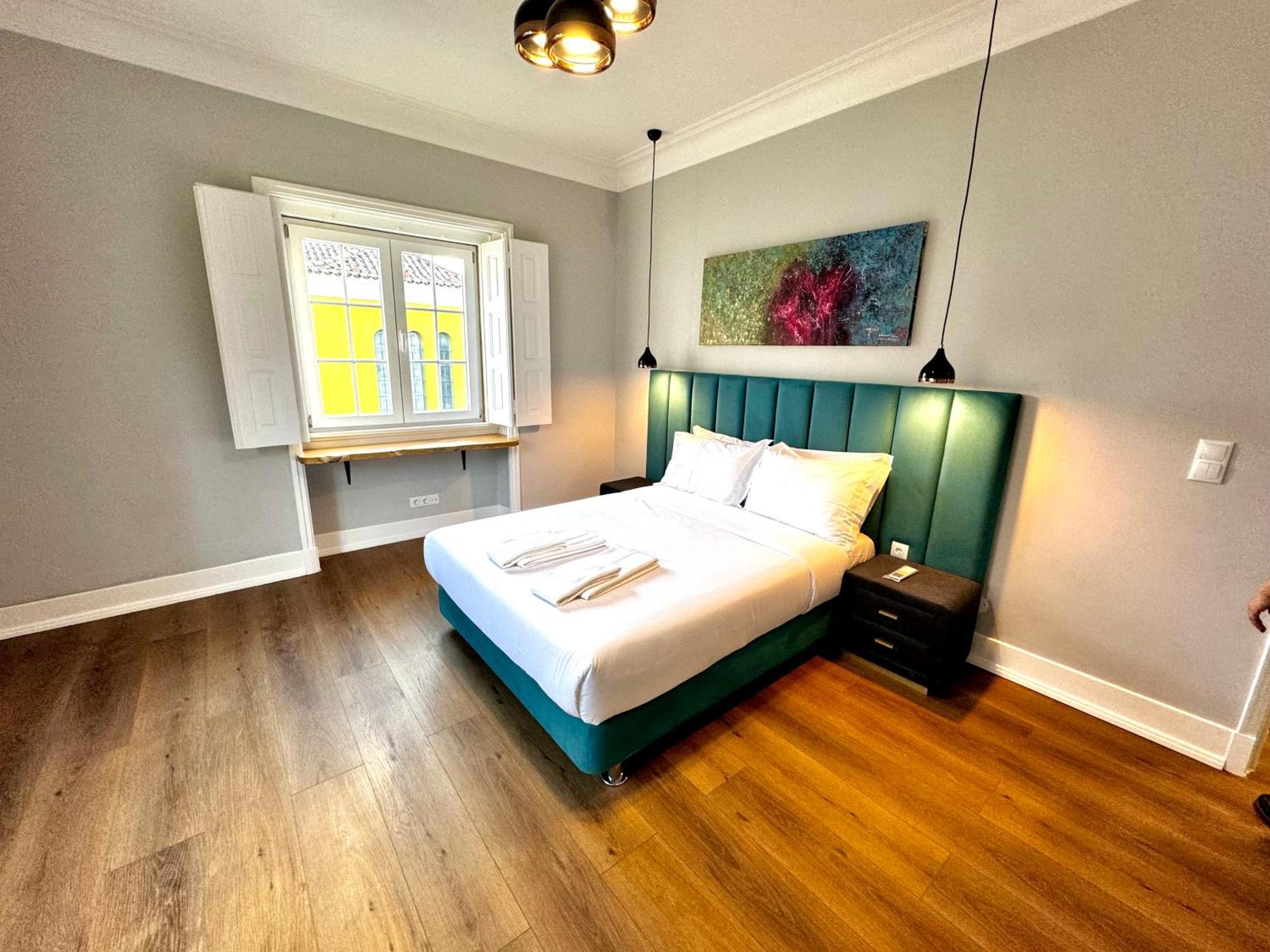 Relax And Explore Lisbon Suites And Rooms Exterior photo